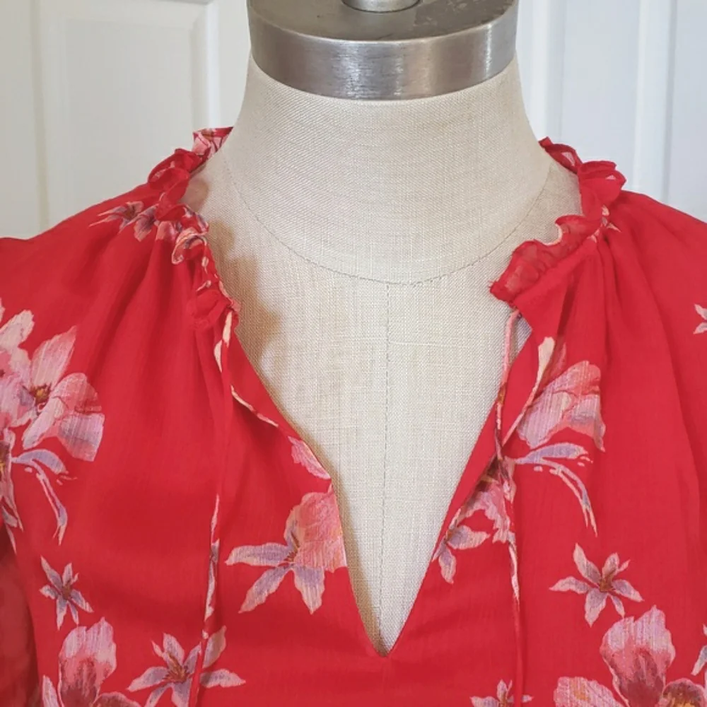 CeCe Cherry Rose Lava Red Floral Print V-Neck Blouse Sheer Ruched Sleeve Small - Picture 7 of 11